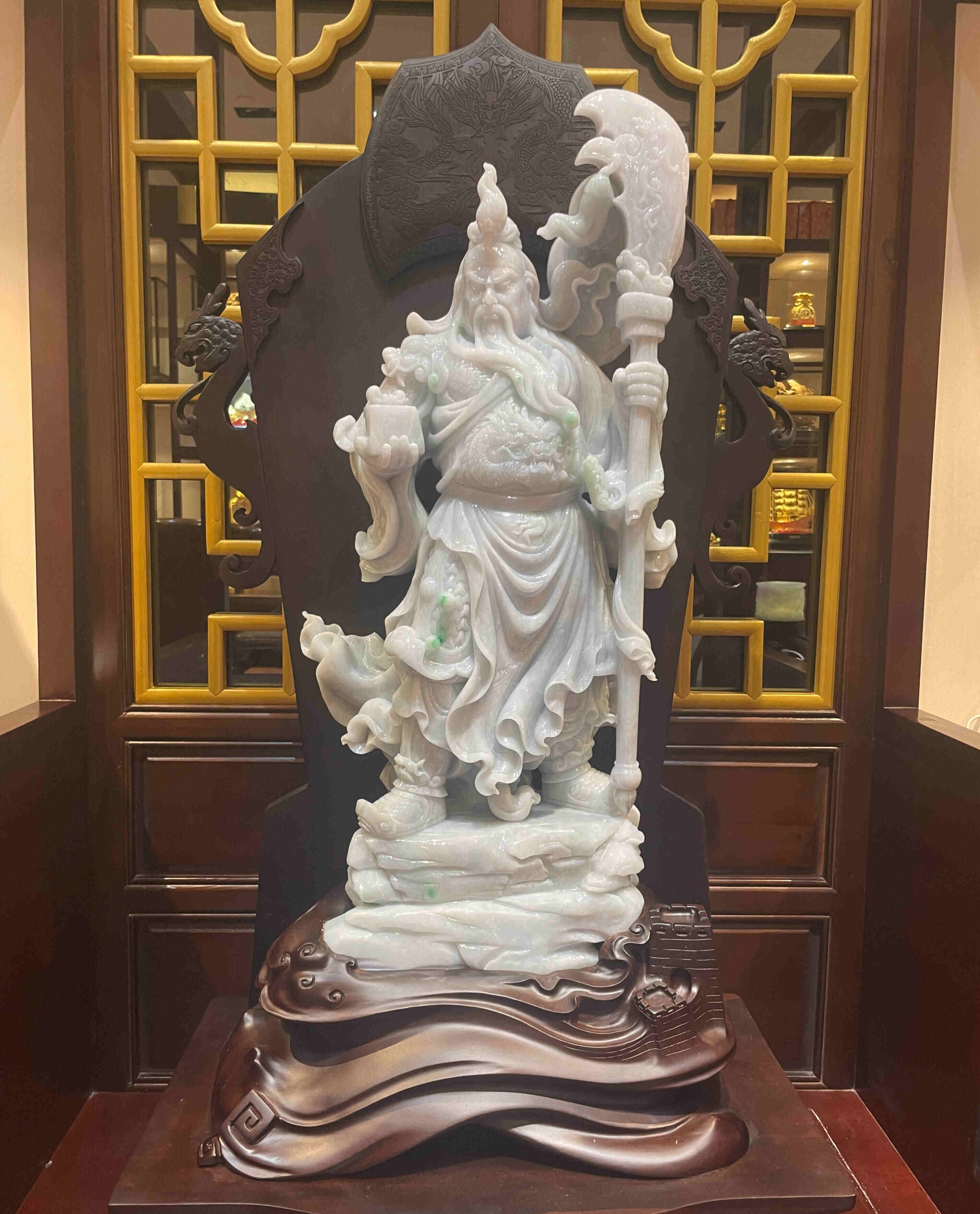 翡翠关公摆件 忠义千秋武财神玉雕