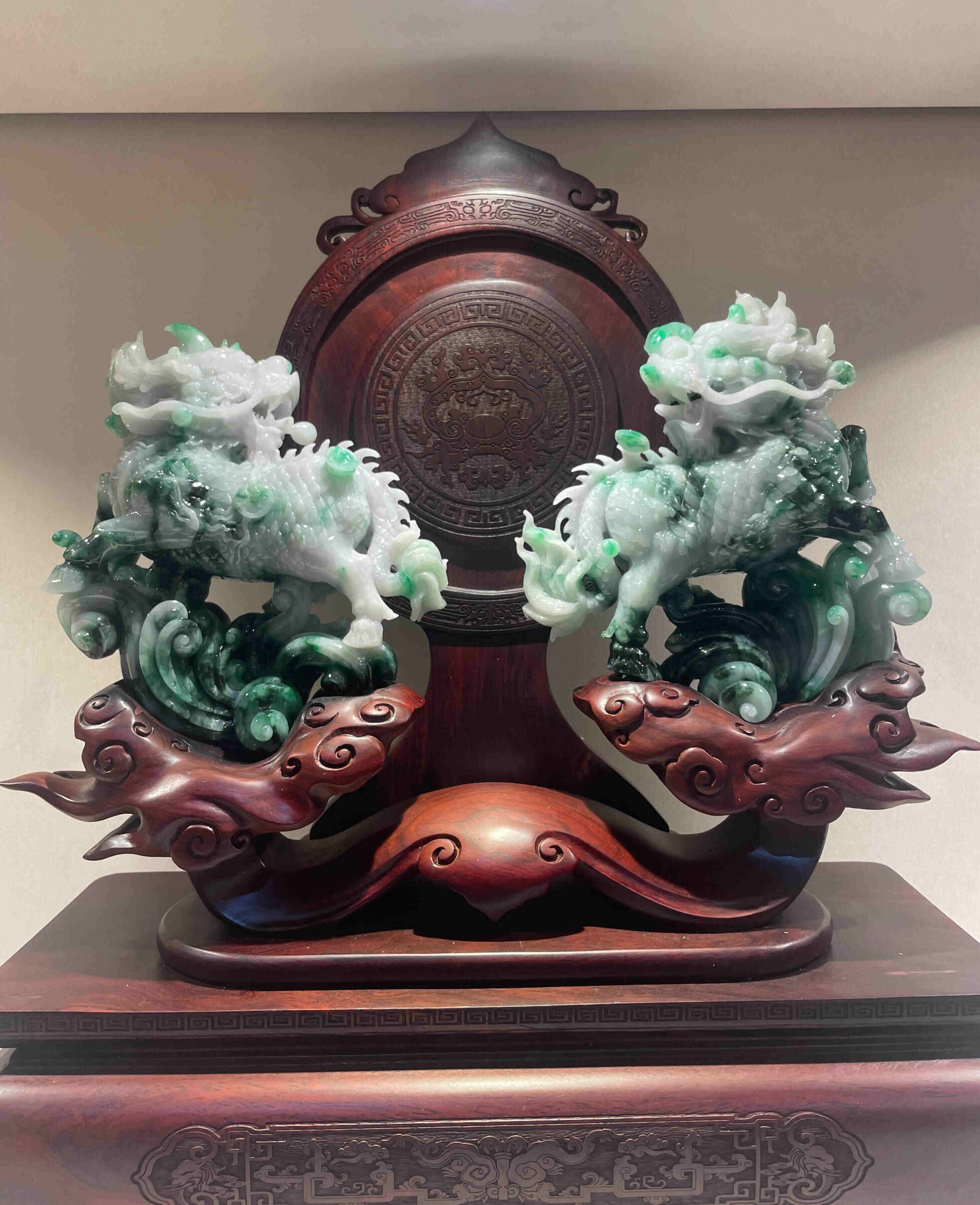 翡翠麒麟摆件 祥瑞纳福家居摆件